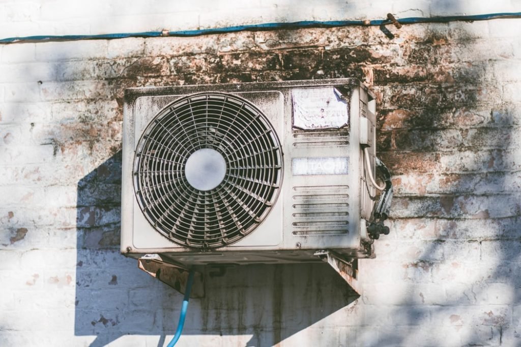 What to Do When Your Ac Unit Starts Blowing Warm Air